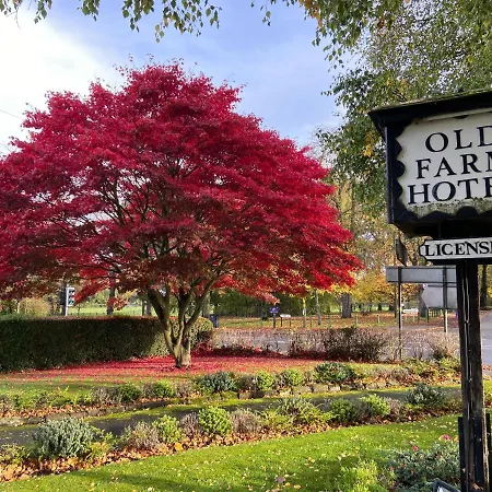 Old Farm Hotel 3*