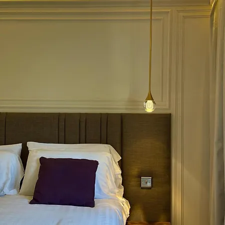 Hotel Old Farm Birmingham